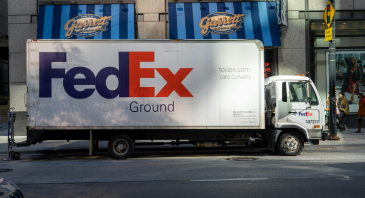 2026美线物流降本实录:如何拿到UPS/FedEx一手折扣且不踩坑?